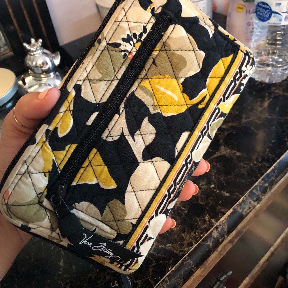 Beautiful wallet 🤗 - Picture 6 of 7